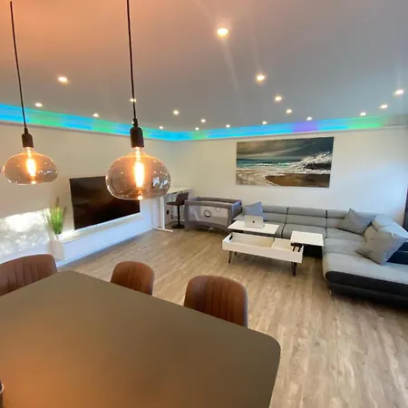 Moderne 2-zimmer-wohnung Mit Garten * Hannover