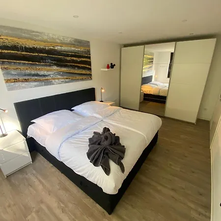 Moderne 2-zimmer-wohnung Mit Garten Apartamento Hanôver